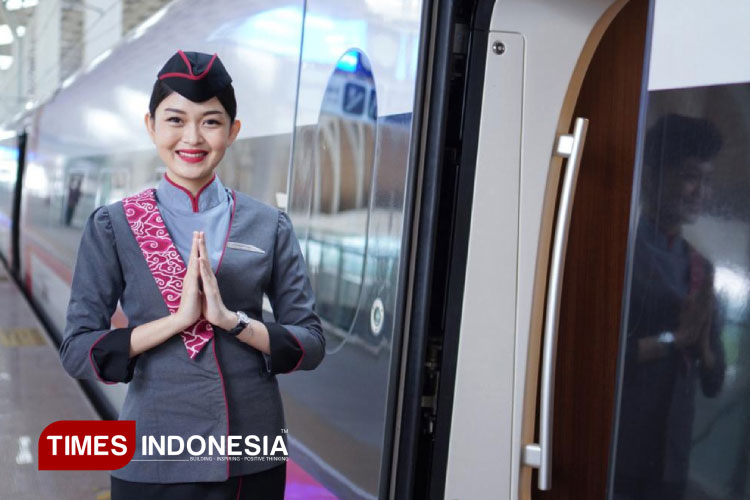 Zhafira Dwita dan Kiprah Perempuan Hebat di Balik Kendali Kereta Cepat Whoosh