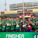 Polresta Banyuwangi Bawa Pulang Juara 2 di East Java Running Fest 2025 Seri Surabaya