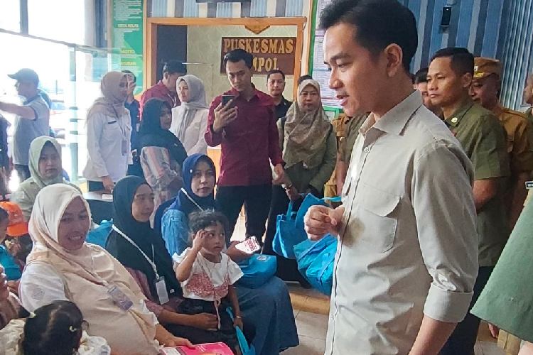 Wapres Gibran Cek Kesehatan Gratis di Ijen Bondowoso