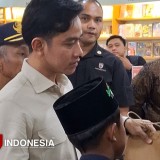 Wapres Ajak Anak Yatim Belanja di Gramedia Genteng