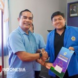 Komitmen Cetak Generasi Unggul, STKIP PGRI Pacitan Apresiasi Mahasiswa Berprestasi