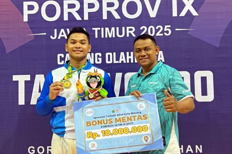 Wakili Kota Malang, Mahasiswa UB Raih Medali Emas Taekwondo di Porprov Jatim 2025