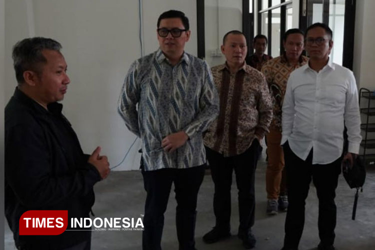 Dosen-KCL-Singhasari.jpg