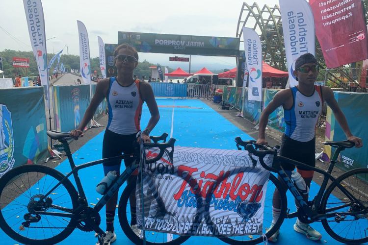 Dua Emas Perdana, Duo Triathlon Kota Probolinggo Tempel Ketat Klasemen Porprov