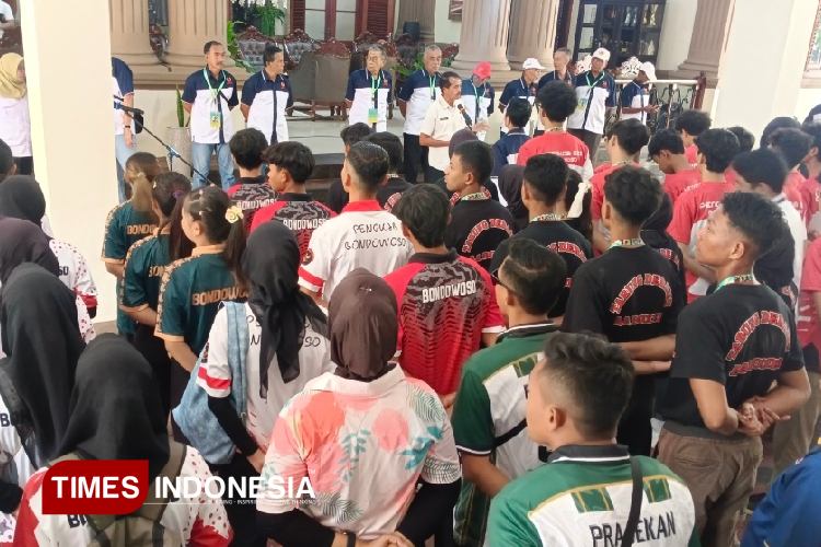 Ratusan Atlet Bondowoso Diberangkatkan ke Porprov Jatim 2025