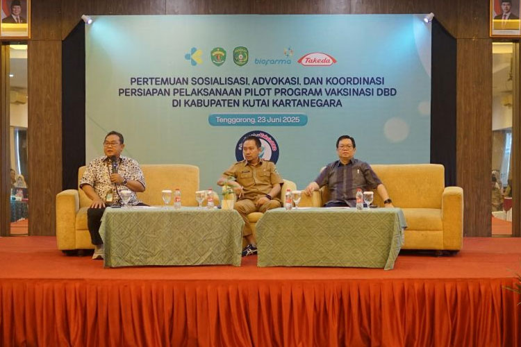 Sosialisasi Vaksinasi Dengue Sebagai Upaya Pencegahan Jangka Panjang yang dilakukan Dinas Kesehatan Kabupaten Kutai Kartanegara. (FOTO: ist)
