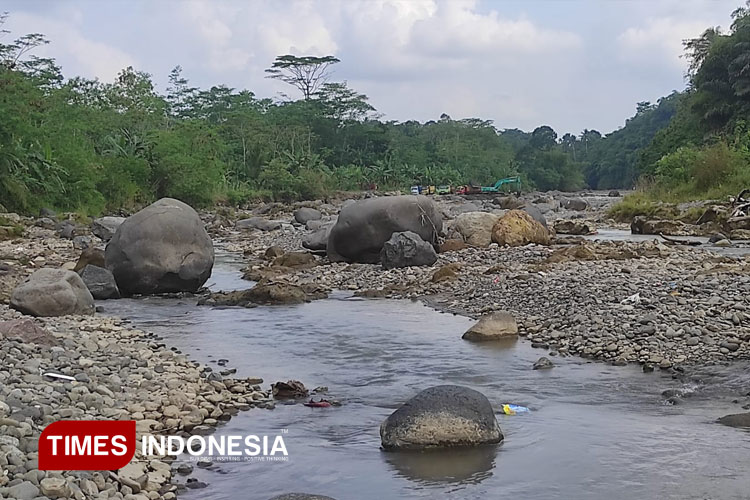 Sungai-Pekacangan.jpg