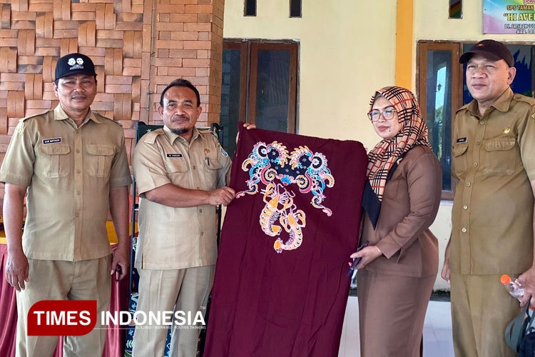 Batik Conggah, Simbol Kreativitas Desa Jatirenggo Menuju Pusat Industri Kreatif Lamongan