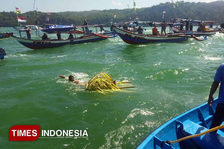 Festival-Nelayan-Pacitan-2025-B.jpg