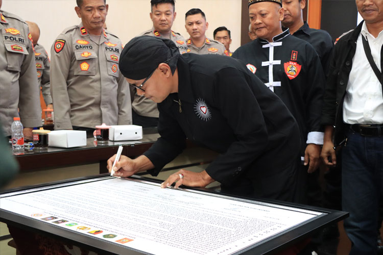 Menjaga 1 Suro, Polres Malang Gandeng Perguruan Silat