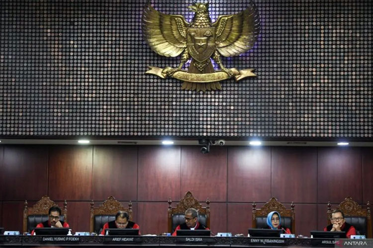 MK Putuskan Pemilu Nasional dan Daerah Dipisahkan dengan Jeda 2-2,5 Tahun