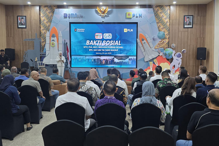 bakti-sosial-4.jpg