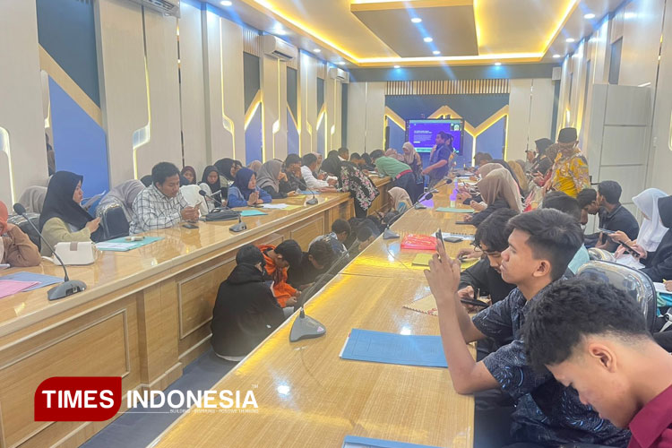 Minat Beasiswa KIP di Probolinggo Melonjak, Ratusan Pemuda Mendaftar