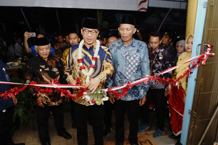 Bupati-Malang-Sanusi-b.jpg
