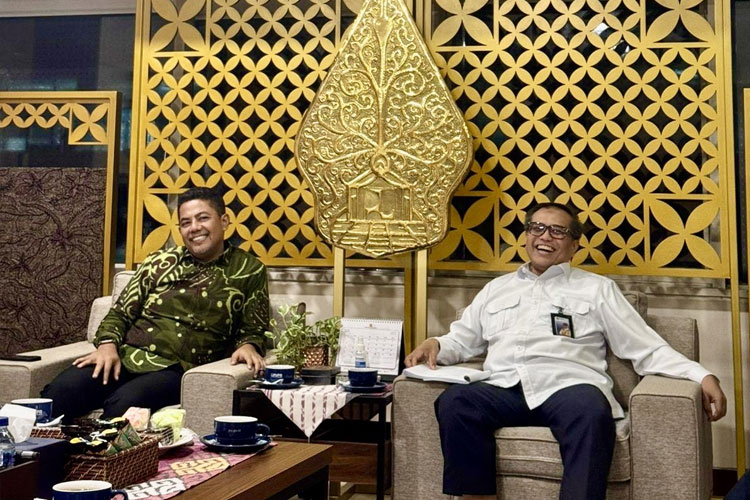 Bupati Probolinggo Jemput Bola Tangani Infrastruktur Daerah ke Kementerian