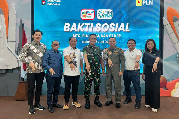 bakti-sosial-MTC.jpg