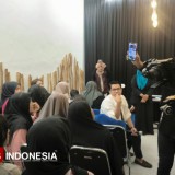 Tiket Ludes! Firmansyah Raditya Bangkitkan Sulap di Kota Probolinggo