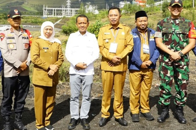 Menteri ESDM Bahlil Lahadalia Terkesima Keindahan Alam Ijen Bondowoso