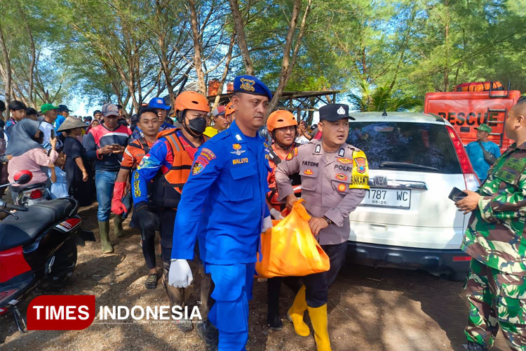 Remaja Hanyut di Sungai Badeng Banyuwangi Ditemukan Meninggal di Pantai Badean