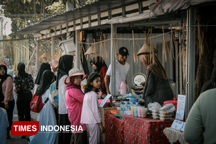 Pingin Jajan dan Nostalgia? Peken Kangen di Madiun yang Patut Dicoba