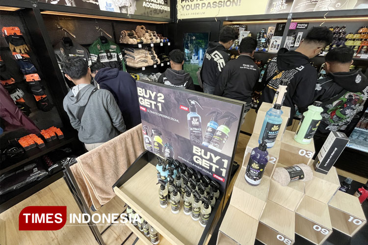 Store-Experience-Kilap-Premium-2.jpg