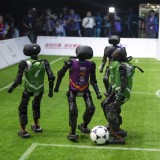 Bukan Timnas Sepak Bola, Tapi Robot Humanoid yang Bikin Heboh Penonton di Beijing