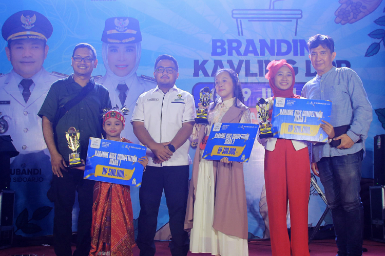 Event-branding-Kavling-DPR-Sidoarjo-b.jpg