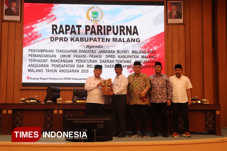 Fraksi-Fraksi DPRD Kabupaten Malang Sampaikan Pandangan Soal Rancangan Perubahan APBD 2025
