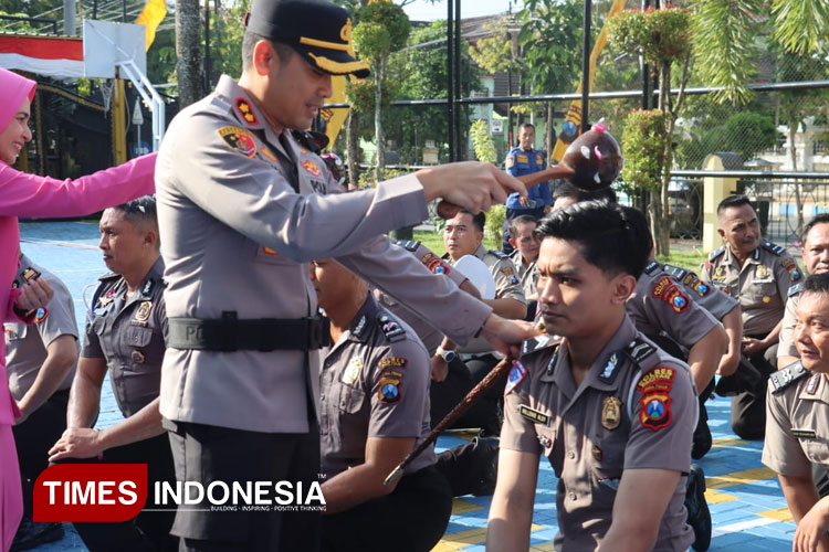 Sebanyak 30 Anggotanya Naik Pangkat, Begini Pesan Inspiratif Kapolres Pacitan