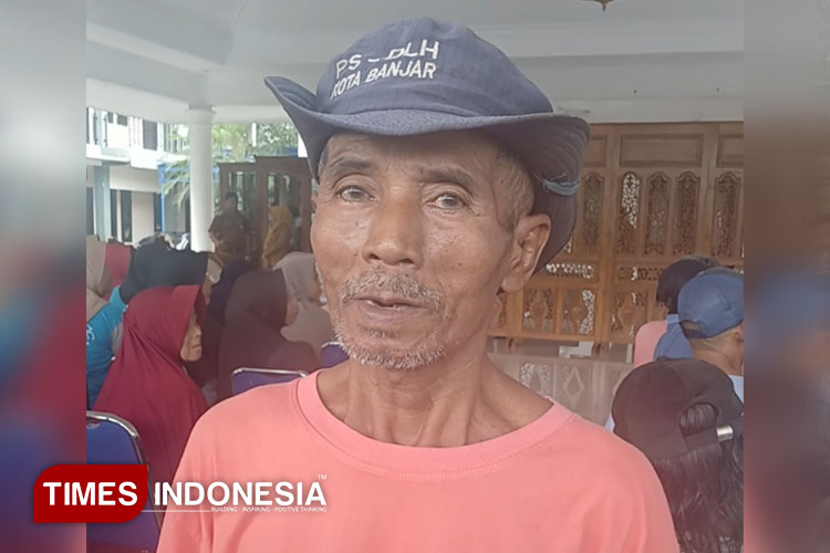Kisah Getir Petugas Kebersihan Kota Banjar yang Putus Tugas Usai 46 Tahun Mengabdi