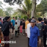 Gempar, Jasad Pria Paruh Baya Ditemukan Mengambang di Saluran Irigasi Sukatani Cianjur