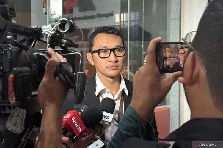 Mantan Sekjen MPR Maruf Cahyono Dicekal KPK