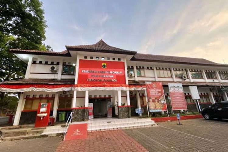 Mengejutkan, Disdikpora Cianjur Larangan Siswa Menabung di Sekolah