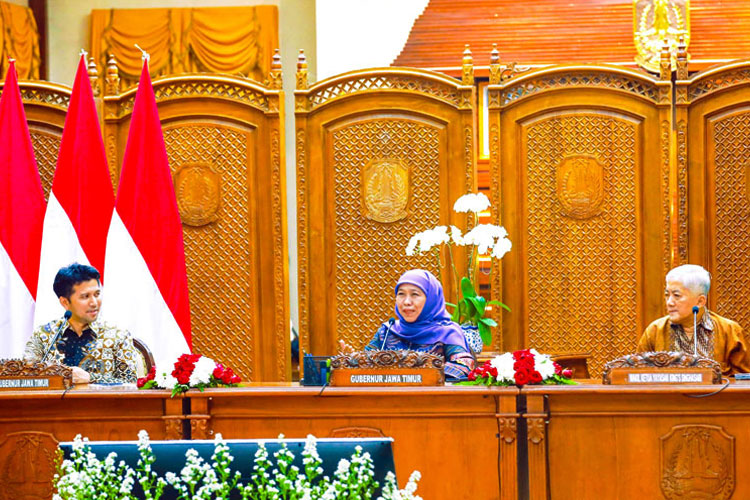 Gubernur Khofifah: Jawa Timur Dukung Penuh Evakuasi Korban KMP Tunu Pratama Jaya
