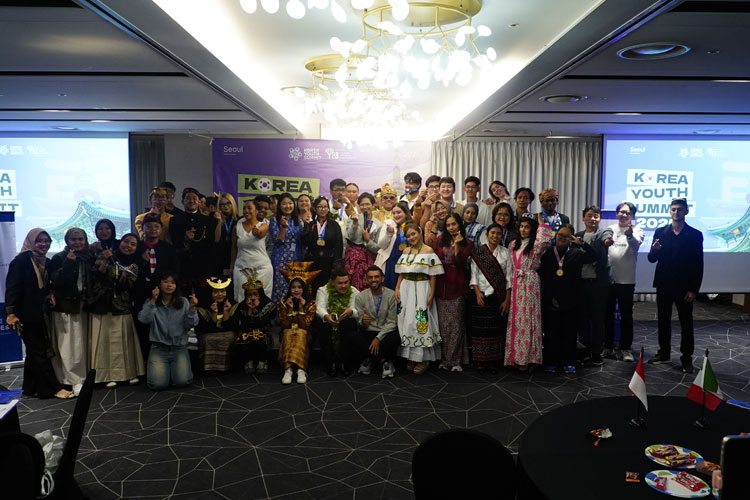 Paricipants of Korea Youth Summit from accross the globe. (Photo: KYS)