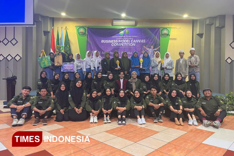 Departemen Research Innovation UKM Kewirausahaan Golden Preneur Unisma menyelenggarakan kegiatan Business Model Canvas (BMC) Competition tahun 2025. (FOTO: AJP TIMES Indonesia)