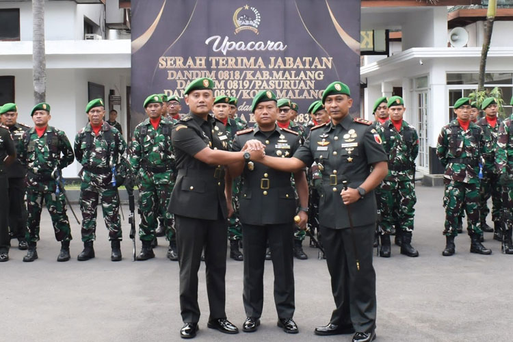Letkol Inf Danu Prasetyo Disambut Tradisi Sakral di Kodim 0818