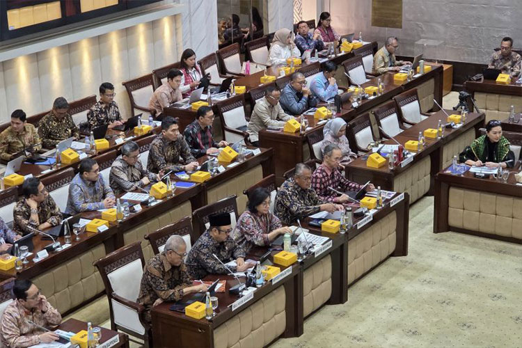 BI Proyeksi The Fed Pangkas Bunga 2 Kali di 2025, Defisit AS Membengkak