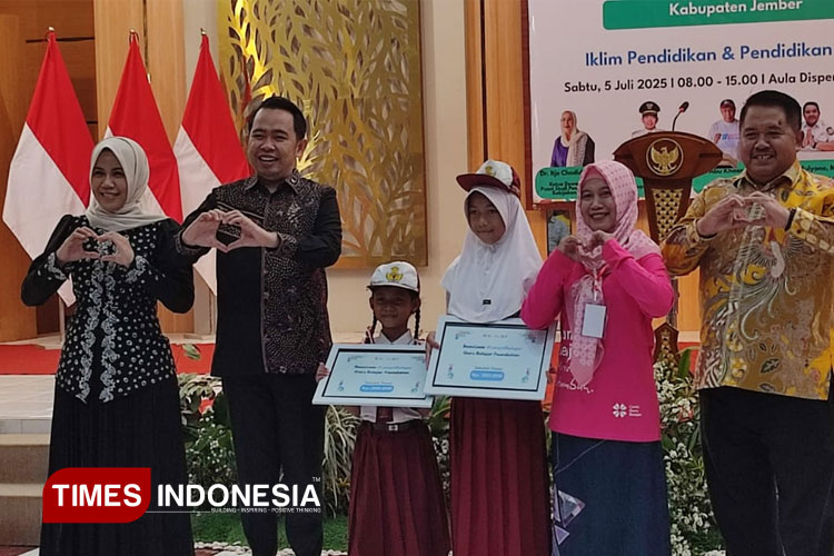 Bupati Jember Fawait Colek Pemerintah Pusat untuk Ikut Perbaiki Ribuan Gedung Sekolah yang Rusak