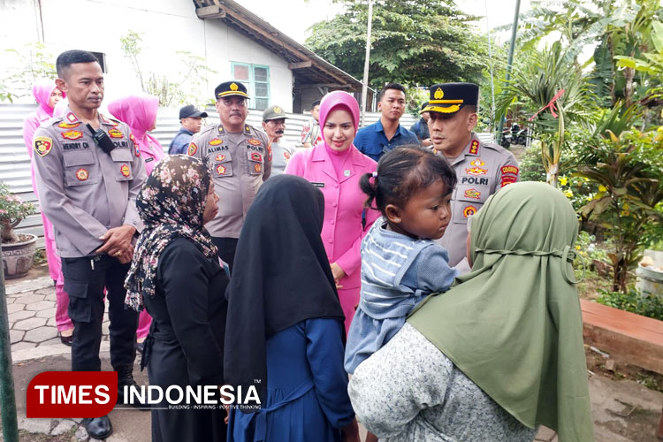 Beasiswa Polresta Banyuwangi untuk Anak Korban KMP Tunu Pratama Jaya