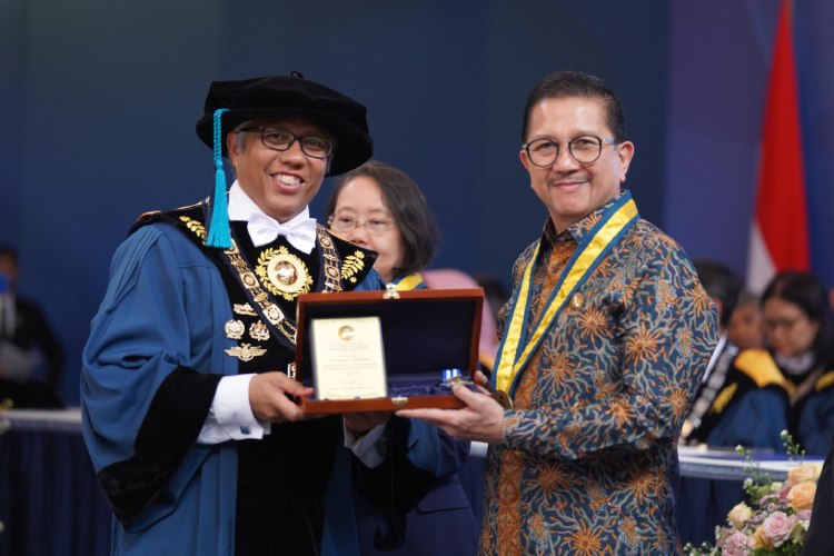 Dukung Pendidikan dan Riset, Freeport Indonesia Diganjar Penghargaan dari ITB