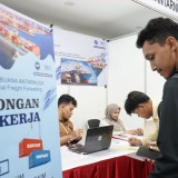 Pemkot Surabaya Targetkan Pengangguran Terbuka Turun 0,4 Persen di 2025