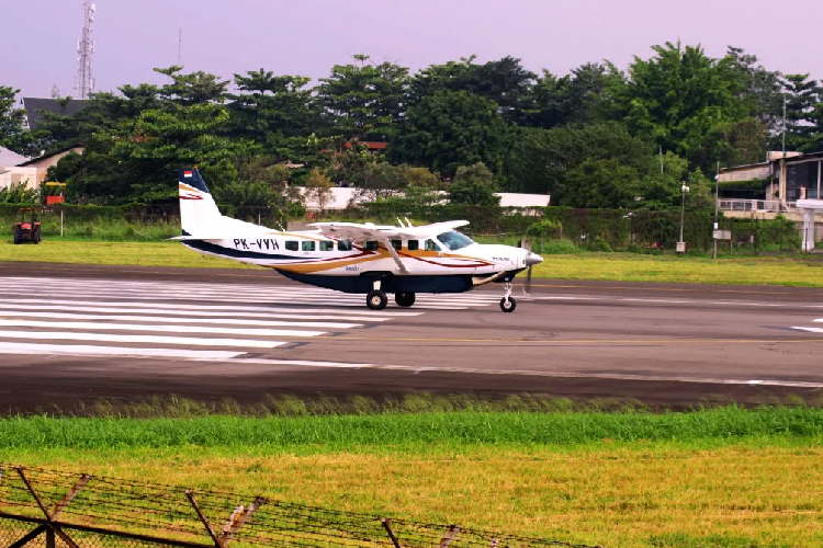 Penerbangan Komersial Kembali Ramaikan Bandara Husein Sastranegara, Susi Air Jadi Pelopor