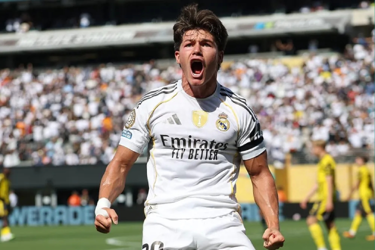 Penyerang muda Real Madrid, Gonzalo Garcia mencetak 4 gol dari lima laga selama Piala Dunia Antarklub 2025 yang akan memasuki babak semifinal. (Fifa)