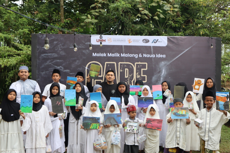 Komunitas Motor Malang Tebar Inspirasi Lewat Seni untuk Anak Panti