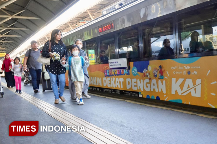 KAI Daop 8 Surabaya Hadirkan Sentuhan Tematik Schooliday