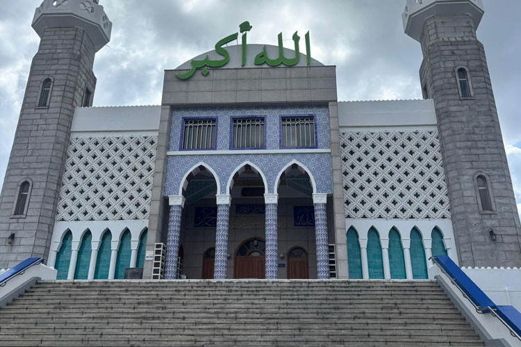 Spiritual Encounter at Seoul Mosque Unites Global Youth at Korea Youth Summit