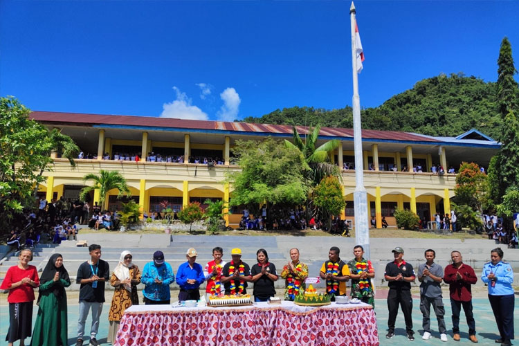 SMA Negeri 1 Jayapura: Mencetak Generasi Kreatif, Inovatif, dan Siap Berwirausaha Melalui Pameran Karya Siswa