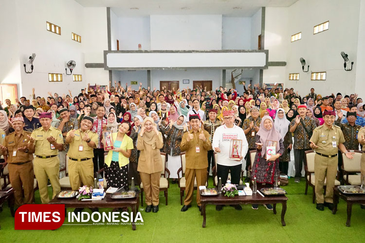 885 Guru se-Indonesia Bahas Pendidikan Iklim di Banyuwangi
