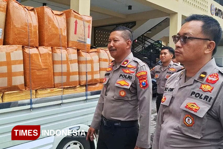 Polresta Banyuwangi Gagalkan Pengiriman 5.100 Botol Arak Siap Edar